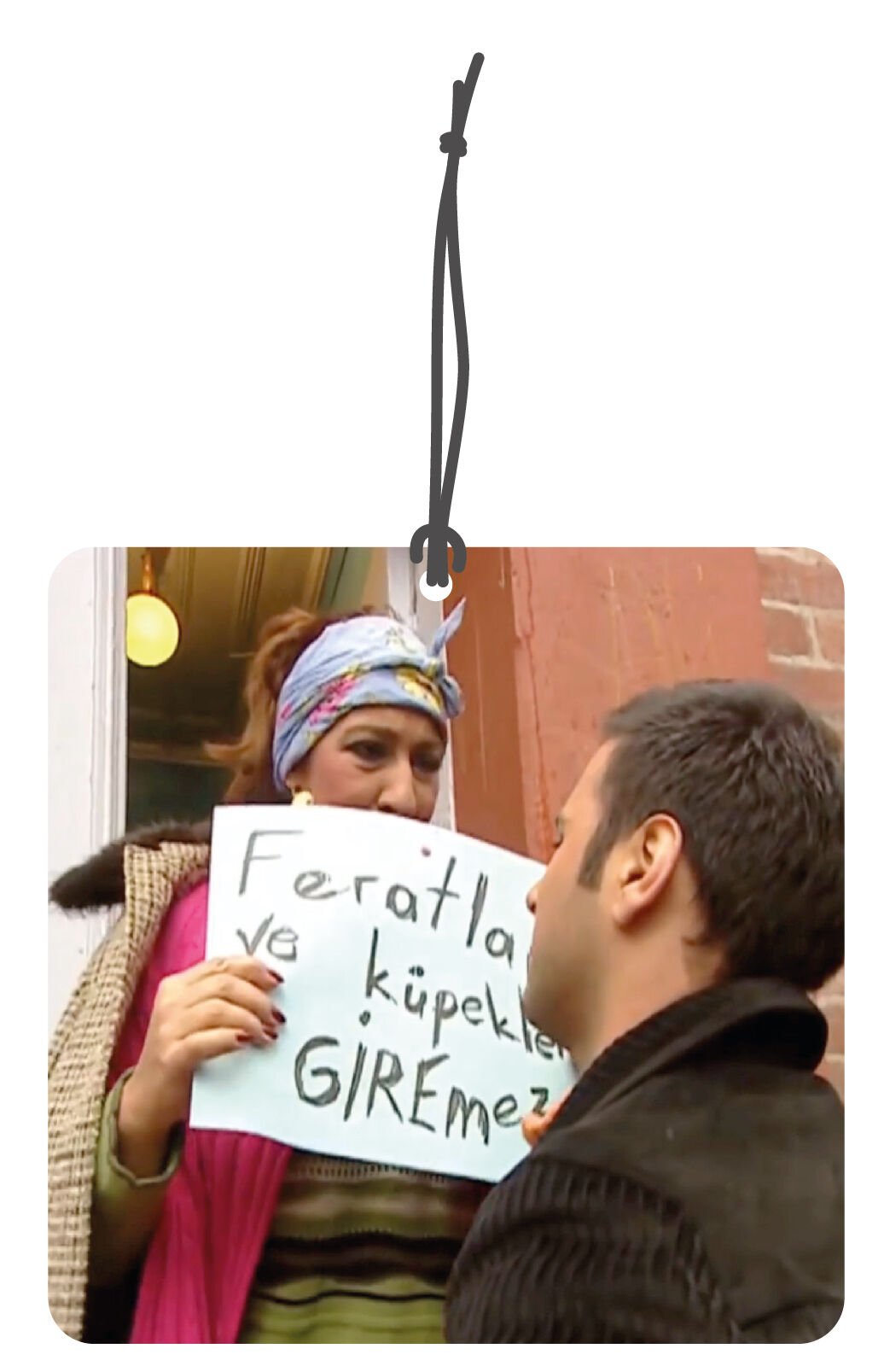 ByMeyla Feratlar ve Köpekler Giremez Görselli Dekoratif Oto Kokusu ve Aksesuar Seti